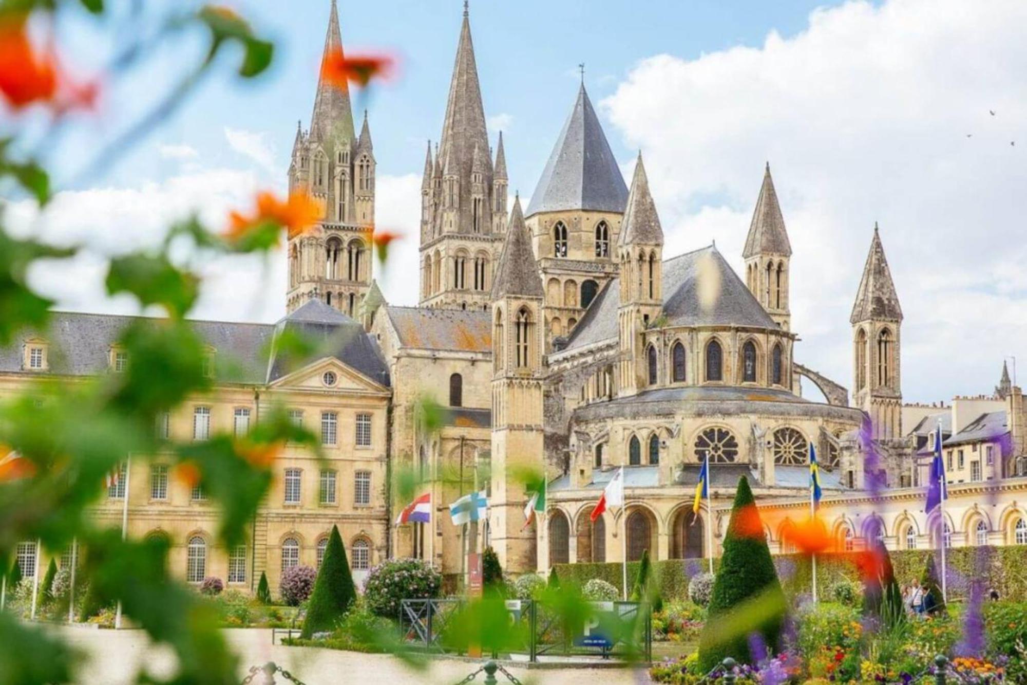 Le Castel D'Orne - Piscine Et Terrasse Caen Exterior photo